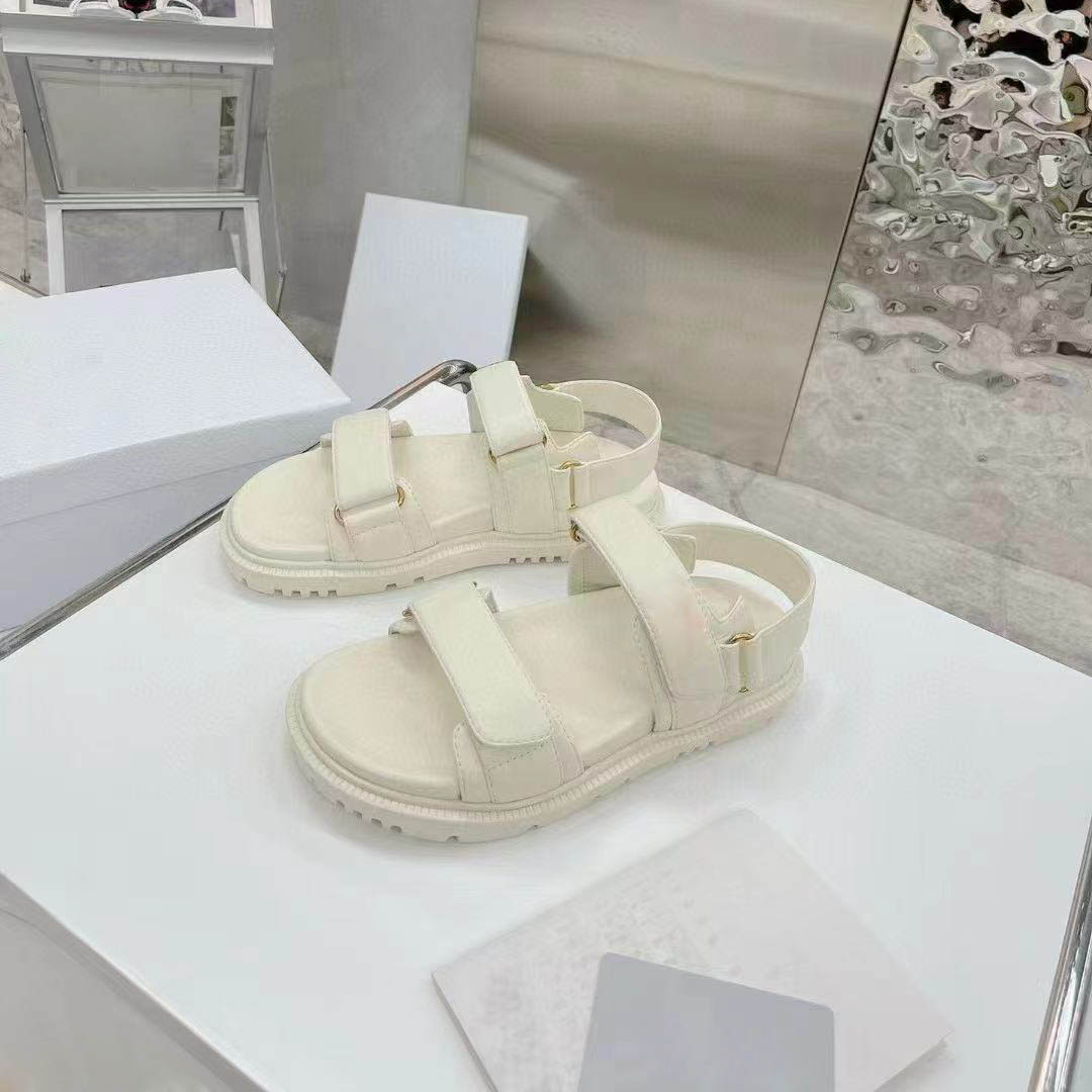 

2021 womens Slippers women slides slipper Summer Sexy Sandals mens luxurys designers real leather platform sandal Flats fashion Old flower shoes Ladies, Black