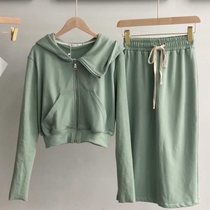 

Korean Spring Women 2 Pieces Set Fashion Tracksuit Casual Hooded Zipper Jacket Coat + High Waist Midi Skirt Suit 210526, Photo color