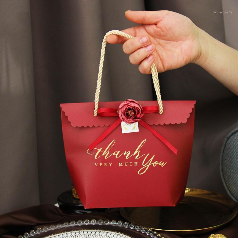 

Gift Wrap 10pcs Red Wedding Tote Bag Packaging Box For Favors Birthday Party Supplies Brand Paper Flower Hand Bags