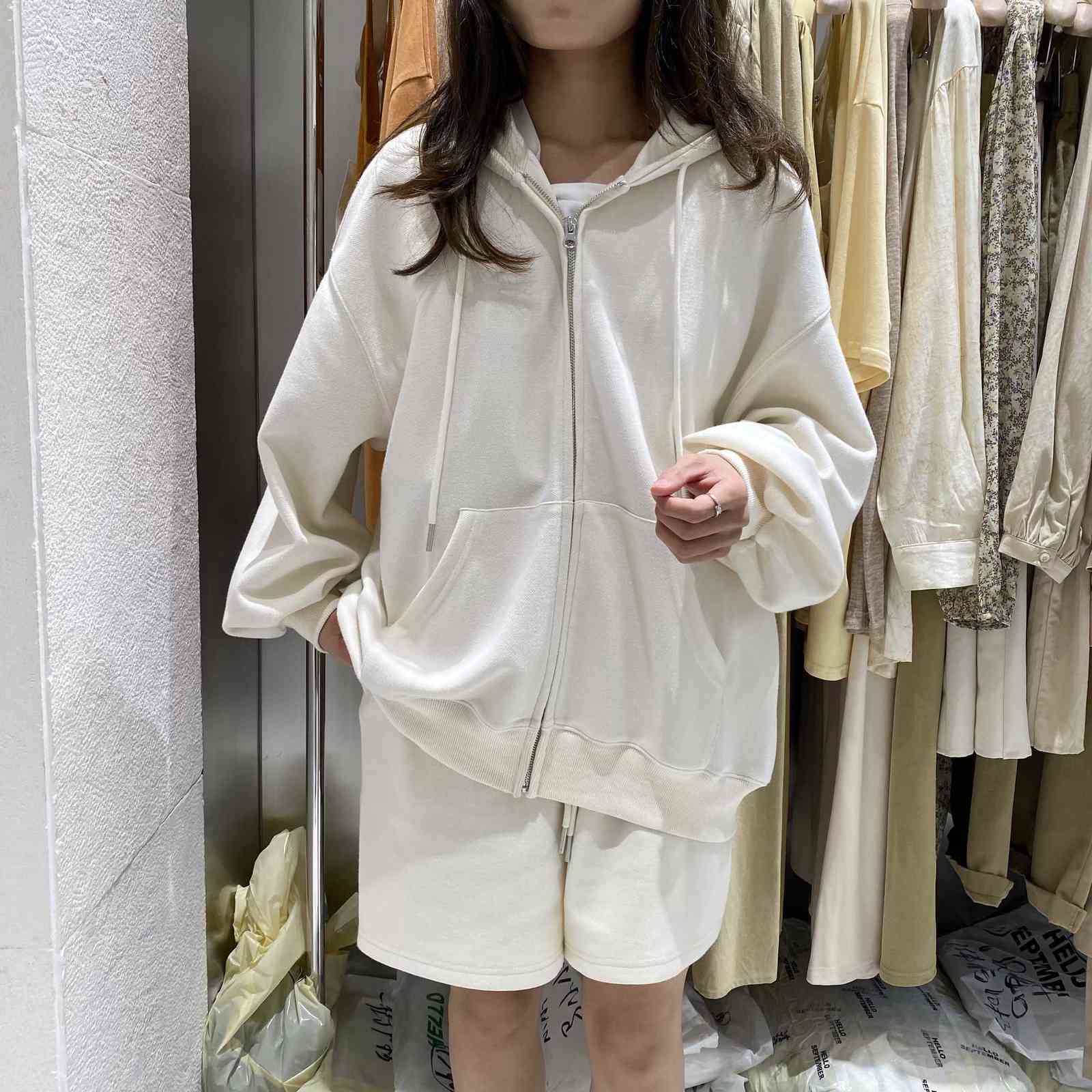 

Spring long sleeve hooded zipper sweater coat High Waist Shorts casual suit for women 210607, Gray shorts10100