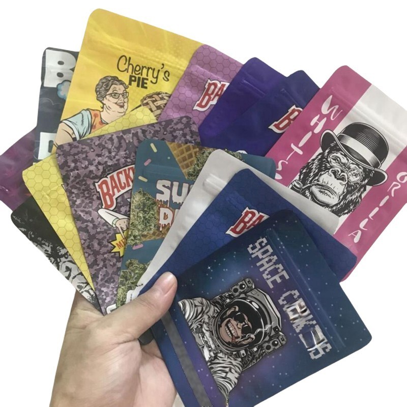 

100pcs 3.5g Backwoods mylar bags Medicated white Gorilla glue Joker zipper smell proof packaging bag empty plastic BudHeads Blue Dreams Space cookie packing baggies