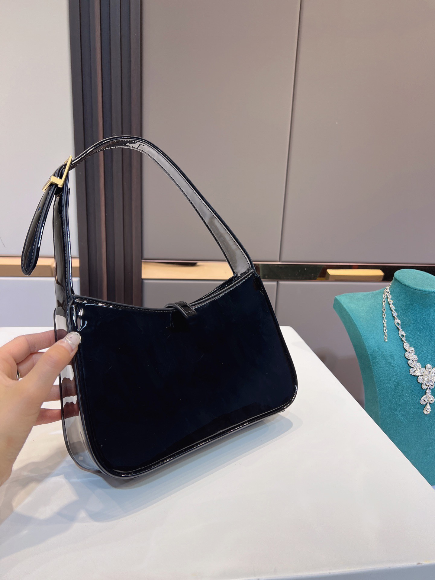 

Bags Women's hobo Handbags Purses Fashion Underarm Luxurys designers