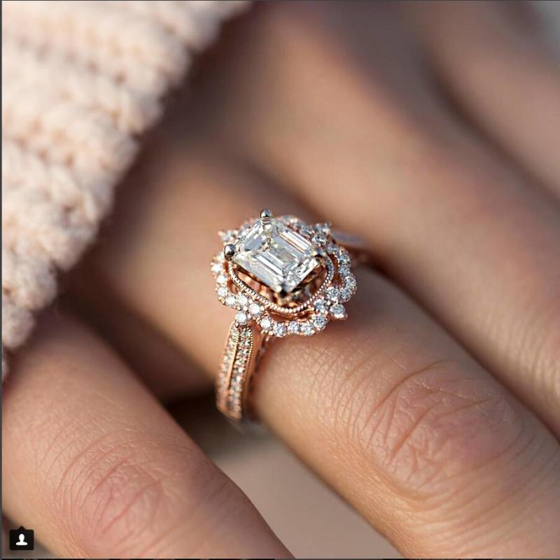 

Cluster Rings Rose Gold Romantic Rectangle Clear Crystal Zircon For Women Wedding Party Bridal Jewelry Wholesale DWYG068, Golden;silver