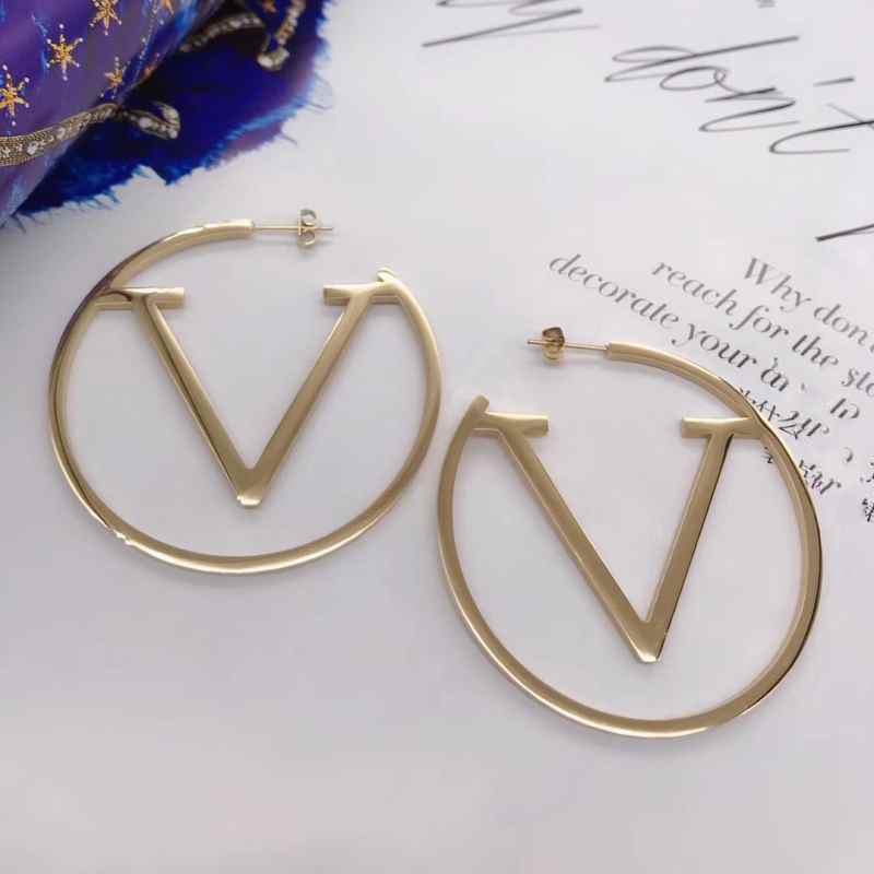 

2021 Trendy Design 3 Colors Dangle & Chandelier High Polished Stainless Steel Earrings V Letter Women Fashion Jewelry Luxurious Logo Printed Wholesale, Silver