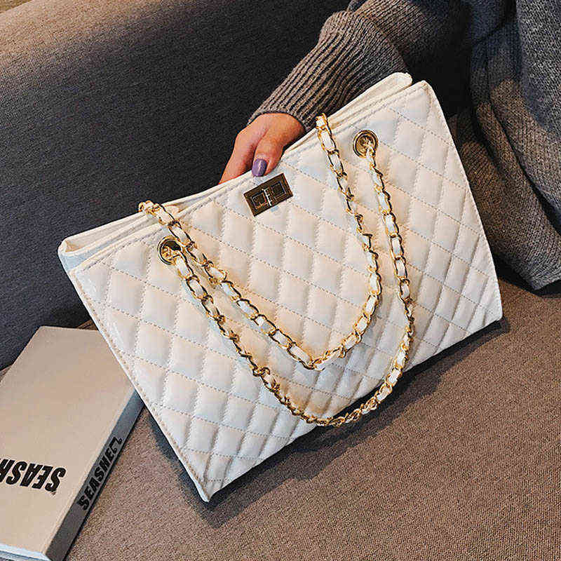 

Shoulder Bags Large Luxury Brand Women Handbags New Patent Leather Women's Designer Crossbody Chain Female Travel Bag 1115, Black