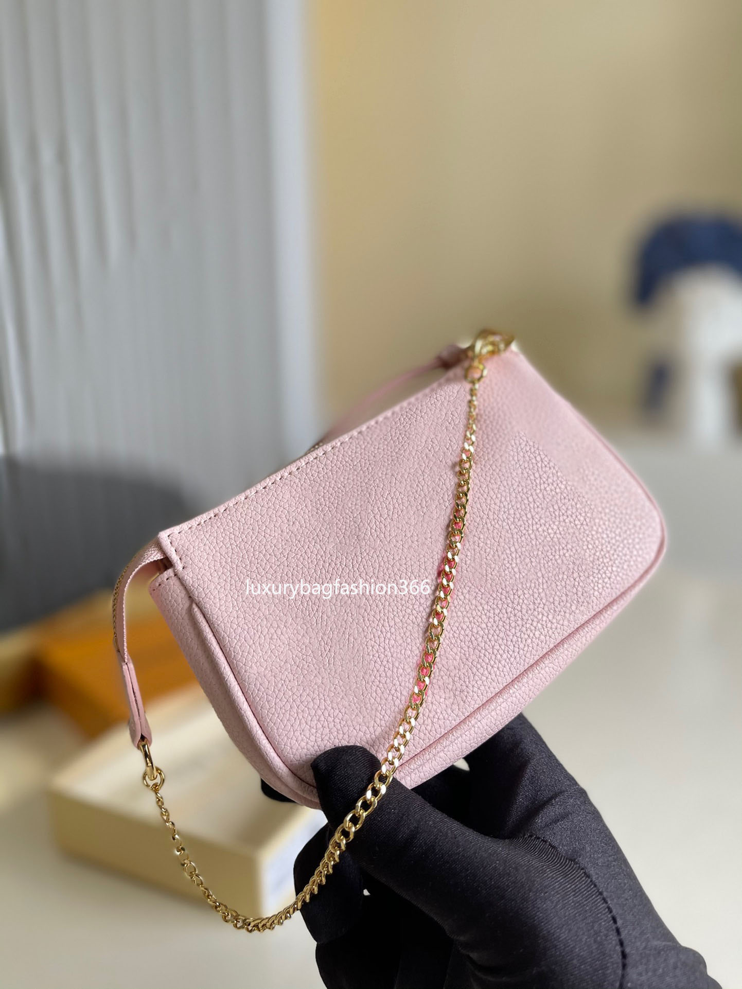 

2021 Top quality fashion women chain bag Mini Pochette Accessoires pouch handbag By The Pool style leather shoulder bags wallet purse 3 colors pink blue white M80501, Box/send with bag