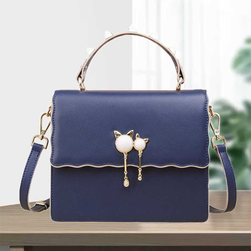 

Bag women 2021 fashion Korean style cover women's messenger cow leather bag niche, Red