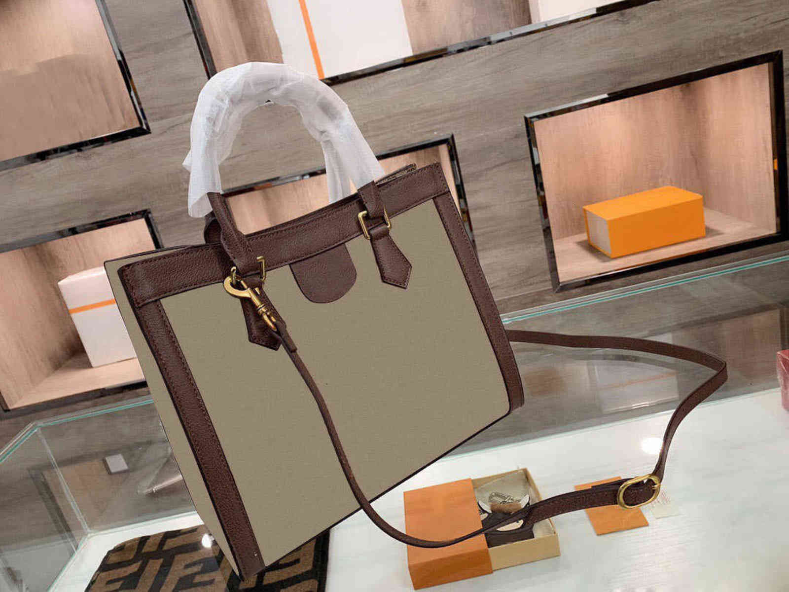 Designersbrand conçoit des sacs à main pour femmes de grande capacité 2021 automne et hiver mode marée joker sac à bandoulière de style occidenta