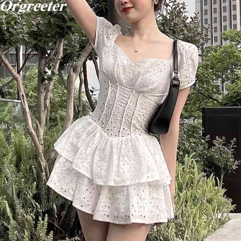 

Jumpsuits for Women Summer Short White V-neck Sleeve Bundle Aist Mini Rompers Embroidery Hollow Ruffles Playsuits 210525