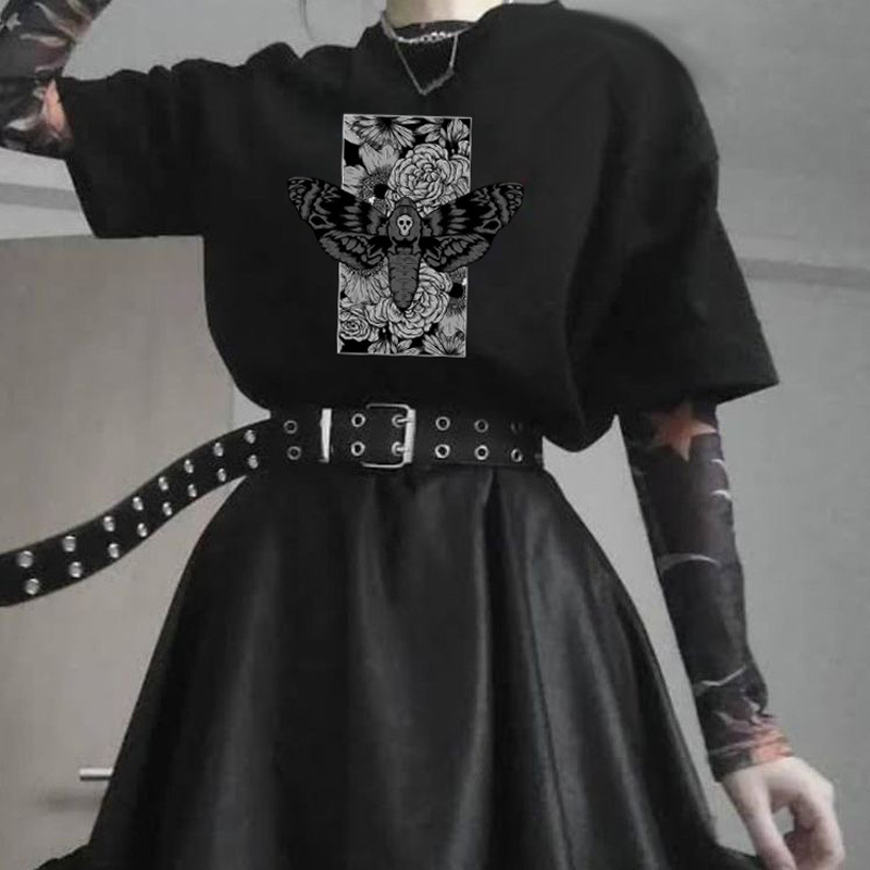 

Aesthetic Gothic Death Moth Women T Shirt Streetwear Harajuku 90s Vintage Cotton Short Sleeve Graphic Tee Egirl Edgy Grunge Clot 210518, Black