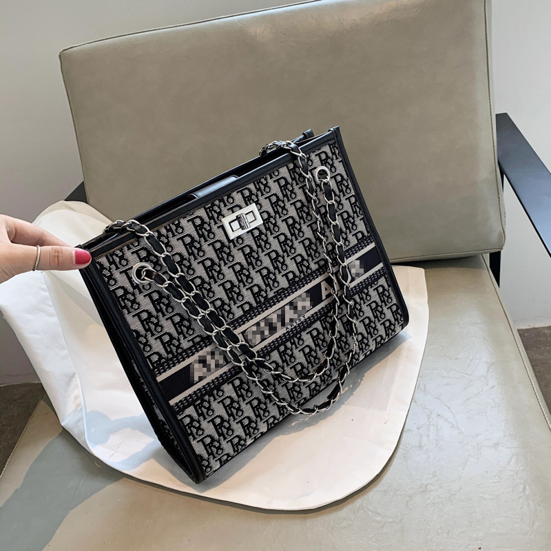 

Designer Totes Luxury Tote Bag Cross body Shoulder Bags Handbags Chain Real embroidery Houndstooth pattern Fashion 5A High-quality With original box Size two sizes, Black