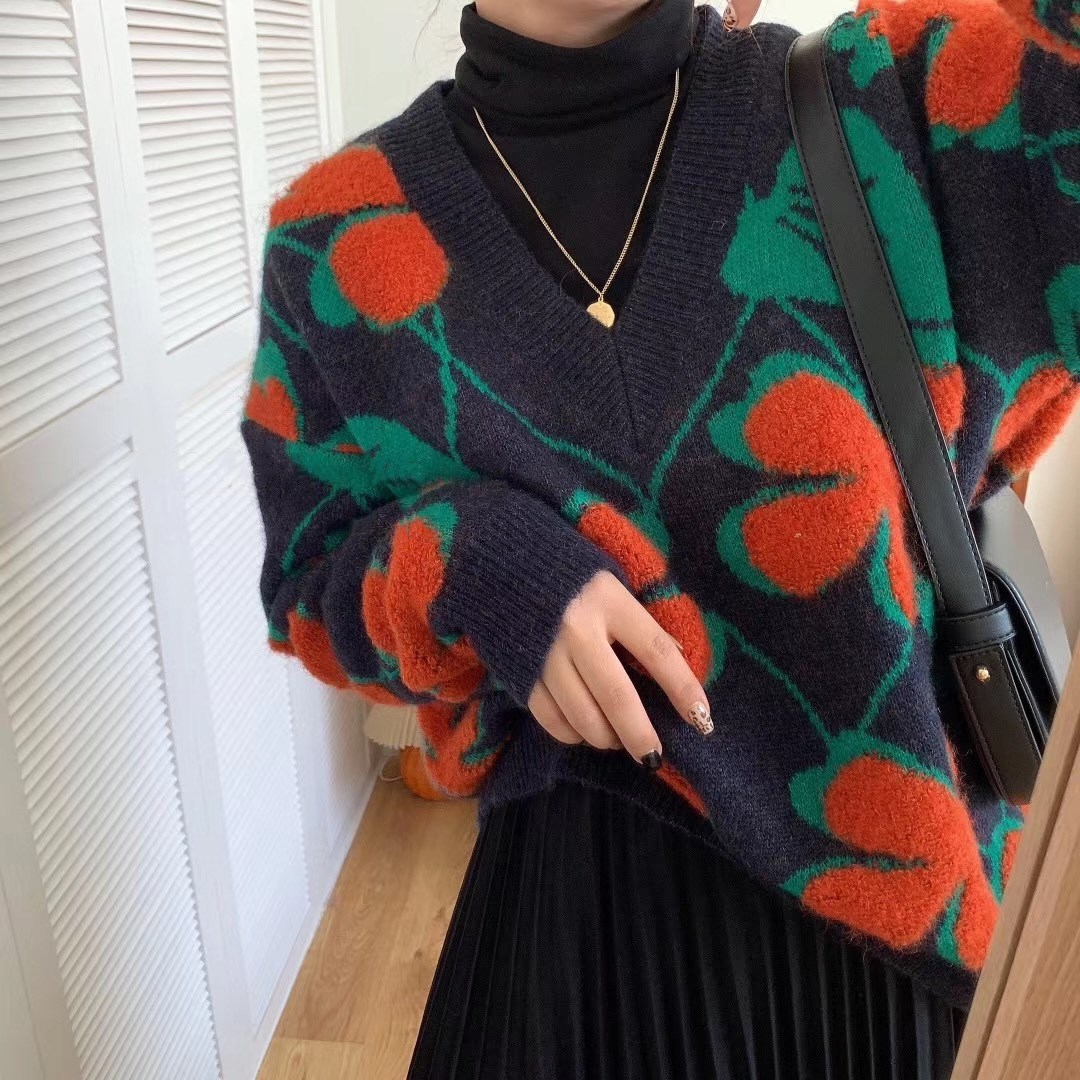 MEITONG Automne et hiver Nouveau Net Rouge Rouge Pull à chaud Trois dimensions Couleur de broderie Fleur Assortiment V-Col V lâche Pull Pull