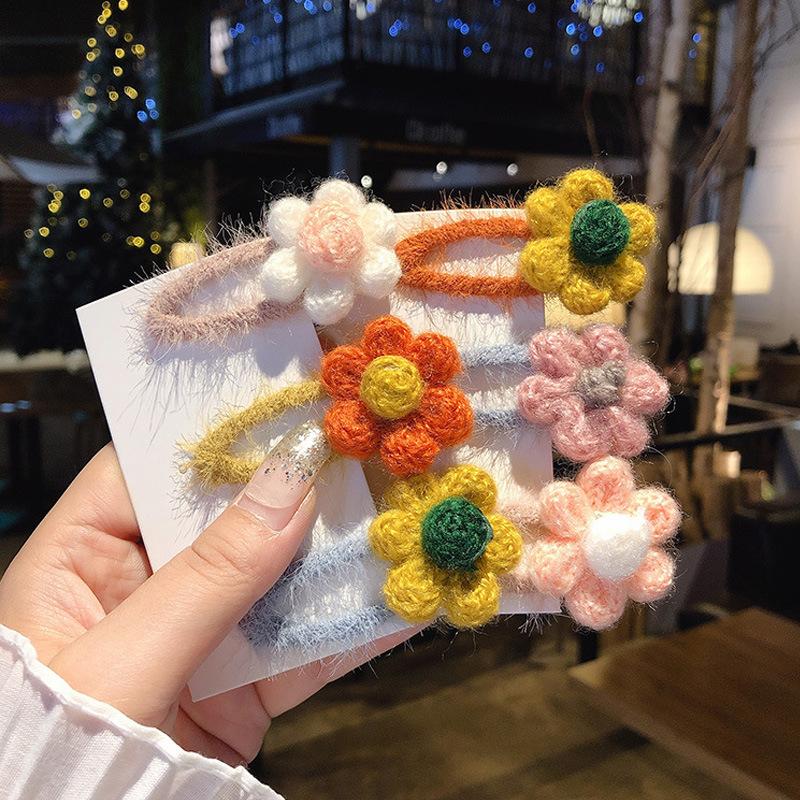 

Hair Accessories Korean Version Of Ins Hand For Colored Plush Wool Flower Hairpin Girl Card Female Top Clip Back The Head Ornament