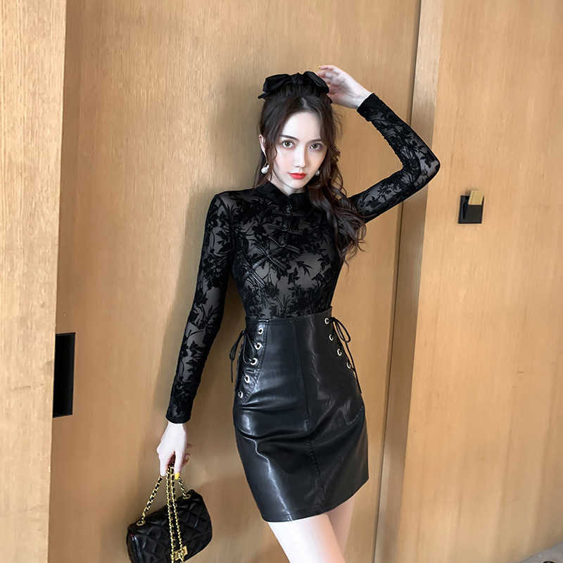 

Suit autumn and winter ladies long-sleeved temperament top + fashion PU leather half skirt two-piece female 210603, Sky blue