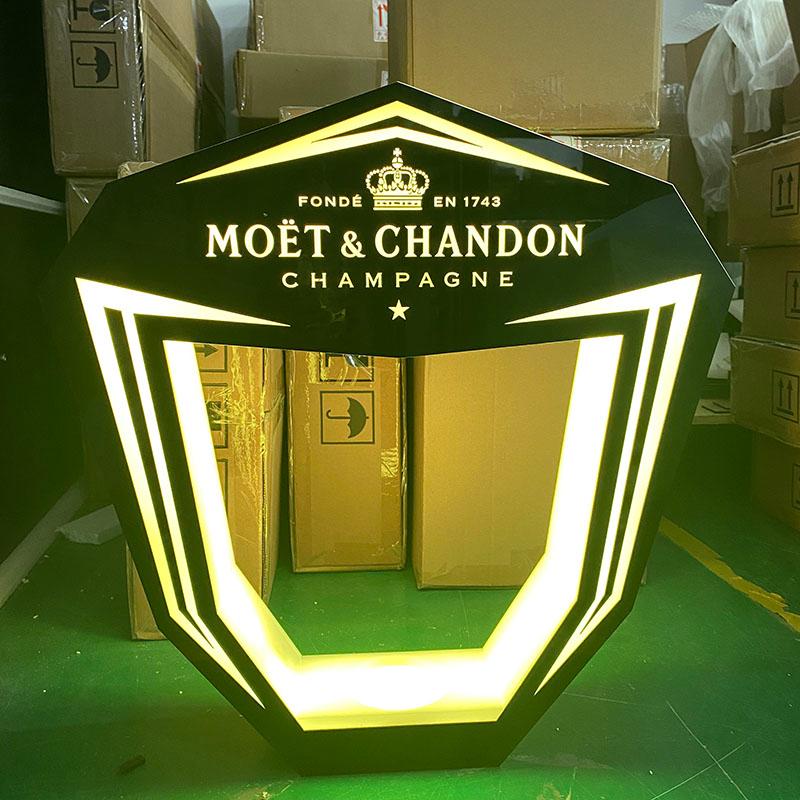 

Tabletop Wine Racks Custom Design Clear Acrylic Beer Display Led Liquor Bottle Glorifier For Bar Champagne Rack Wall Hanging