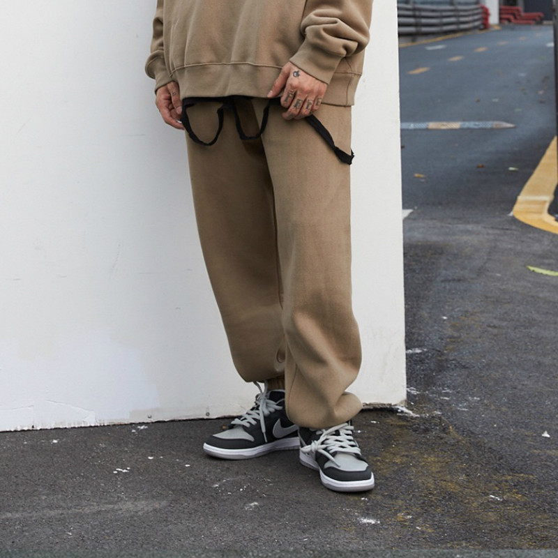 

Winter Fleece Sweatpants Hip Hop Loose Zip Jogger Pants Streetwear Two-pocket styling, Black