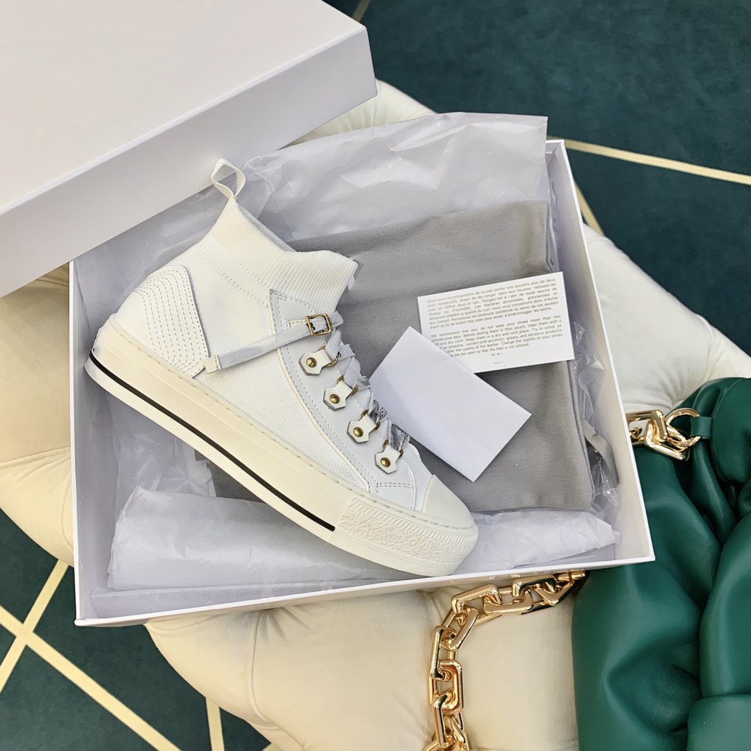 

2021 Luxury Designer Womens Big D Low Boots Shoes Fashion Sneakers Primitive Quality Original Material DD9618760 Size 35-40