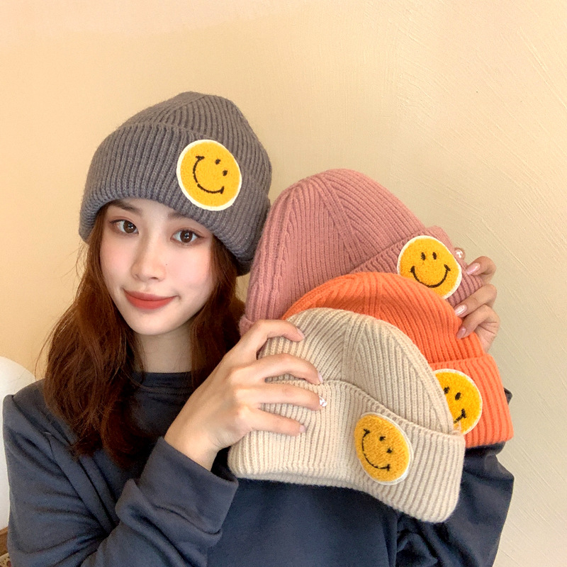 

Korean Style Big Smiley Face Woolen Cap Womens Autumn Winter Thickened Warm Cartoon Knitted Hat Dome Yupi Skullcap Tide, M(56-58cm)