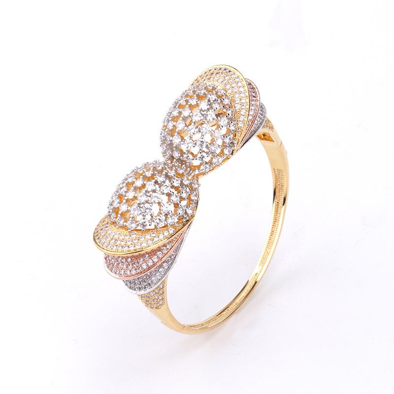

Bangle Fashion Simple Personality Micro-inlaid Zircon Gypsophila Hollow Tricolor Bracelet Ring Ladies Wholesale