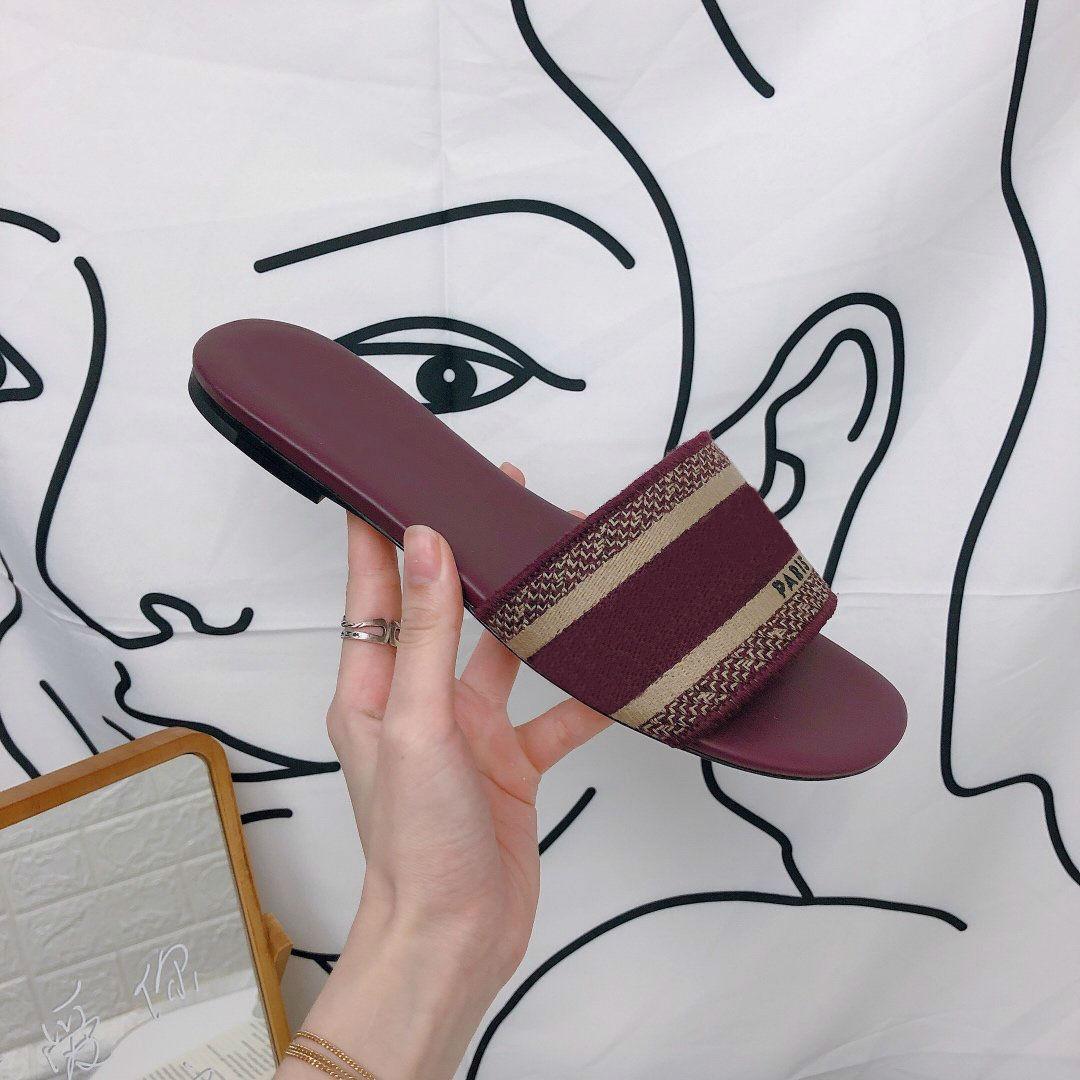 

Summer new luxury Designer Leather Sandals Flat Slipper fashion beach woman Big head shoes Rainbow letters designers casual adhesive Brown slippers Ladies us3, Color 18