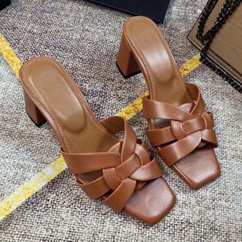 

Luxury flat sandal design embroidery black slippers shallow beach leisure indoor lace lock box full set of accessories 35-41 shoe008 5-88