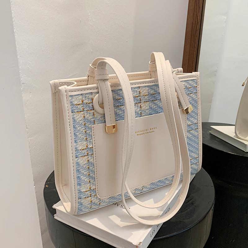 

Evening Bags Niche Design Bag 2021 Fashion High-capacity Women's Summer Versatile Single Shoulder Portable Tote, Beige