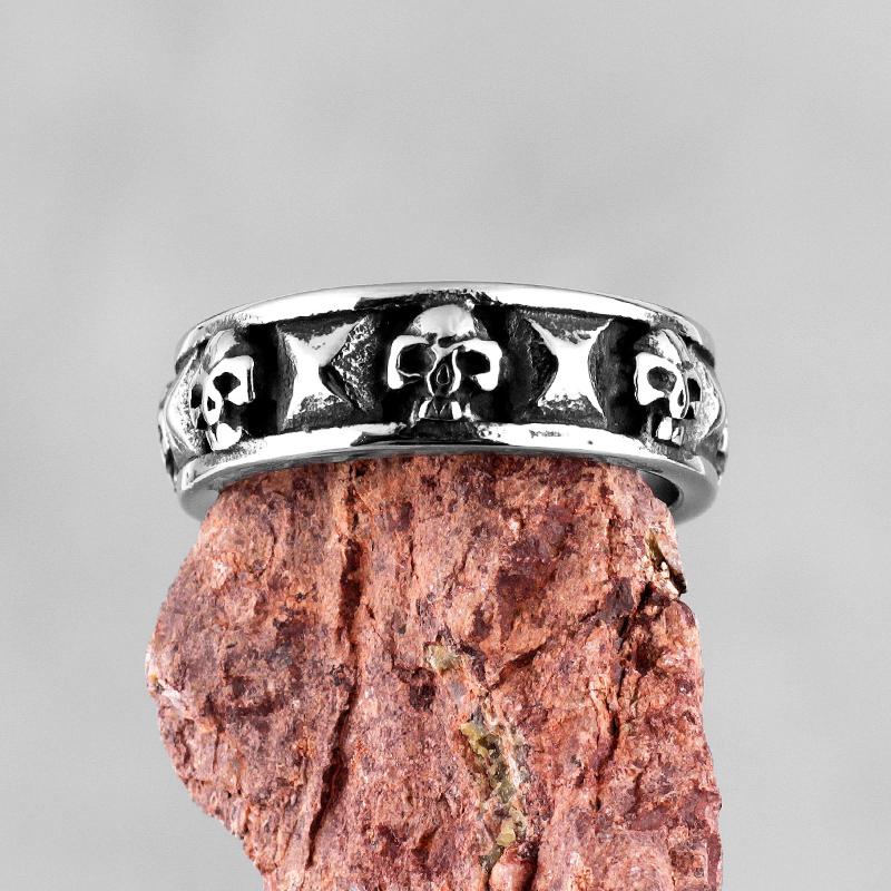 

Cluster Rings Simple Gothic Skull Stainless Steel Mens Punk Hip Hop Trendy For Male Boyfriend Biker Jewelry Creativity Gift Wholesale