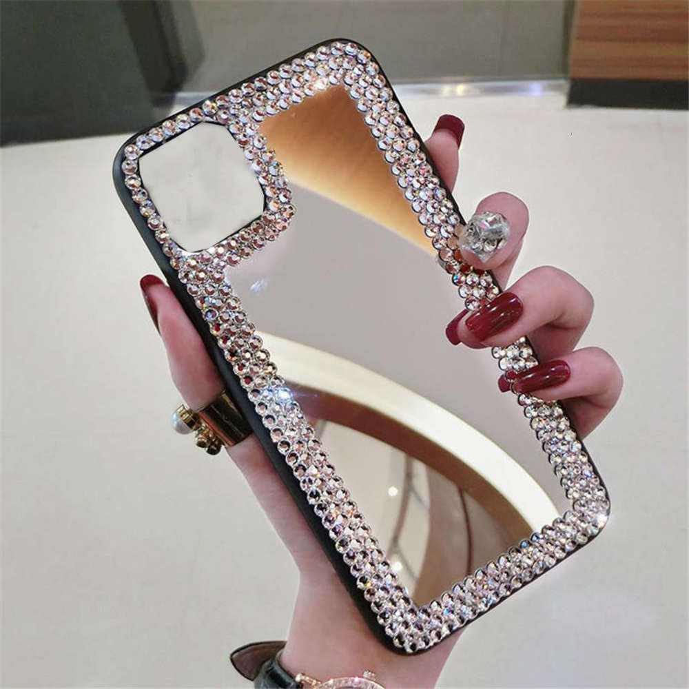 

Suitable for all kinds of banana mobile phone crystal decorative protective cover