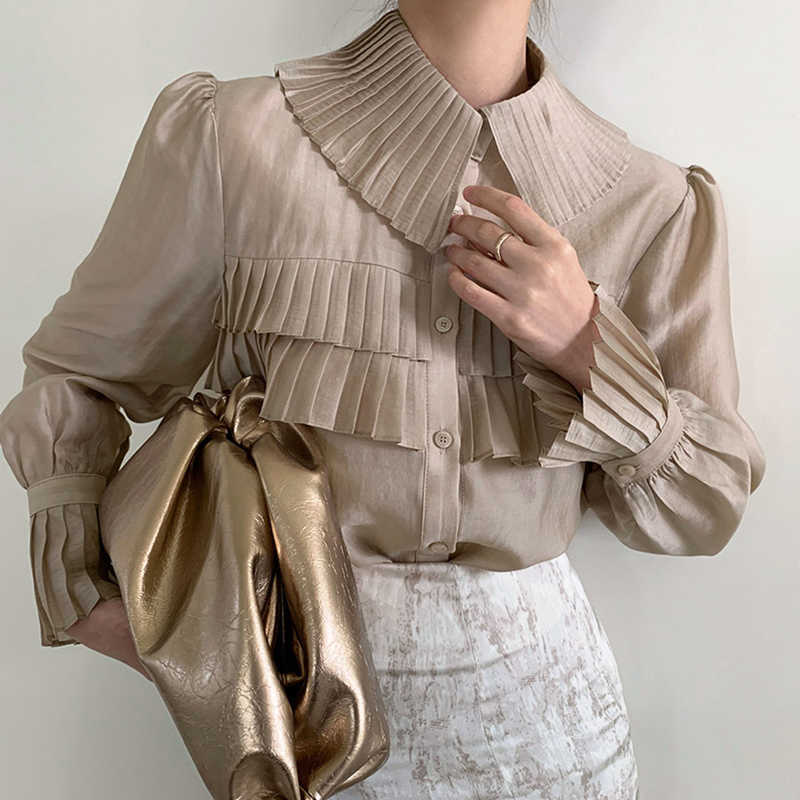 

Korean Style Elegant Pleated Shirts Spring Turn Down Collar Blouse Women Solid Single Breasted Lantern Sleeve Tops Blusas 210601, Khaki