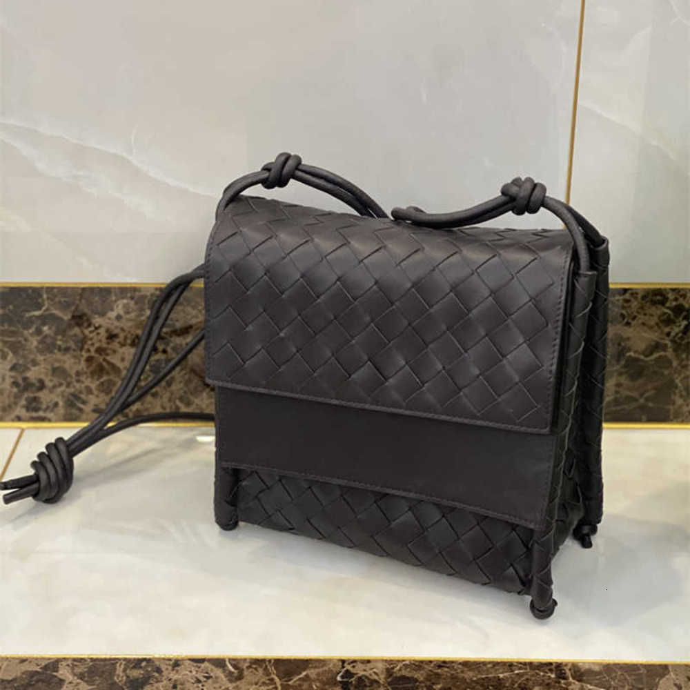 

7A+Fashion Cross-body bag for beach chair Classic weaving High quality lamb skin 631463 graceful bag Light, soft and comfortable mini bag