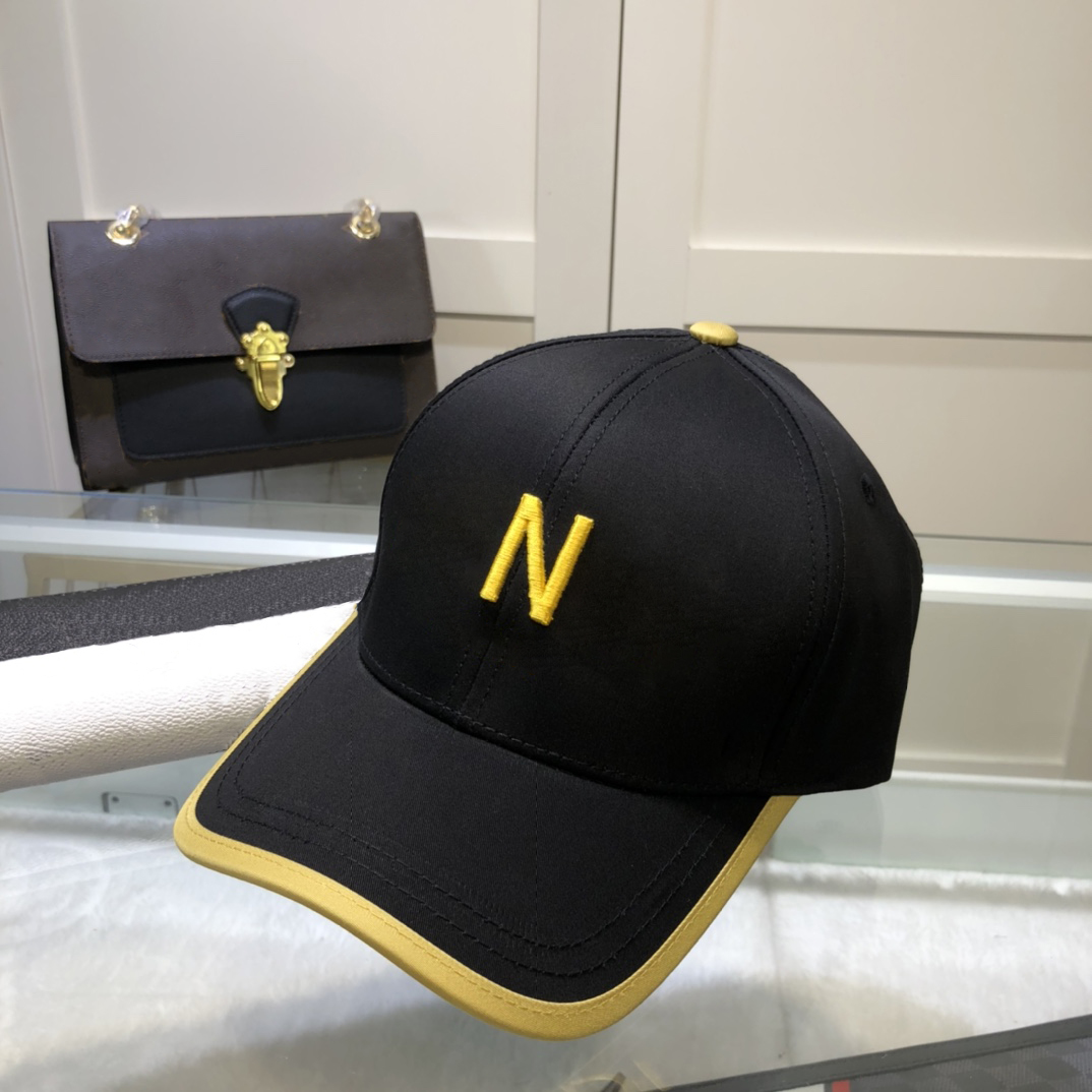 

Luxurys Designers baseball cap men's and women's outdoor sports travel hat high quality light running caps 4 colors, Box