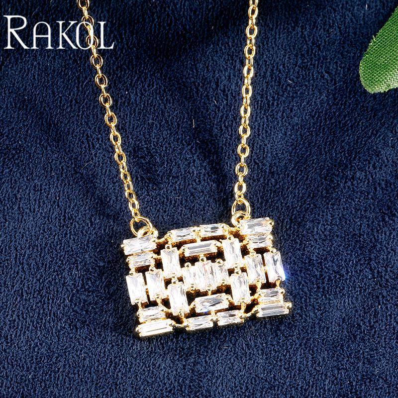 

Fashion Baguette Cubic Zirconia Square Shape Pendant Necklace For Women Wedding Dinner Anniversary Party Jewelry RN02126 Necklaces