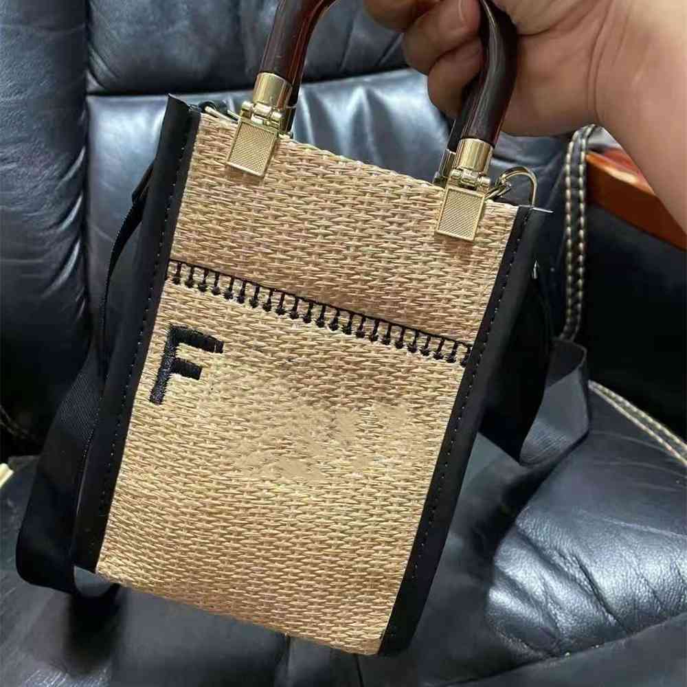 

new straw woven Mini Tote Bag seaside holiday knitting handbag One Shoulder Messenger women's fashion bag, Khaki