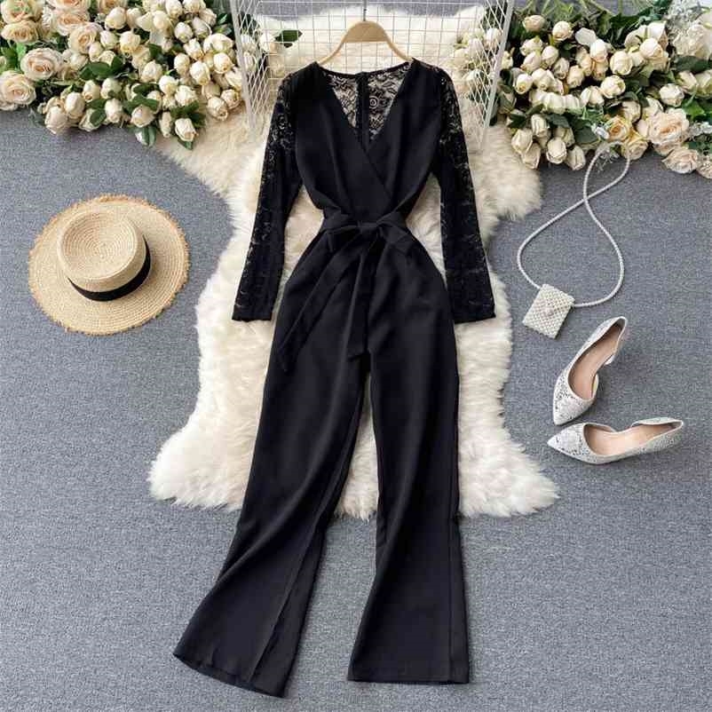 

Women Black Lace Stitching Wide Leg Jumpsuit V-neck Long Sleeve High Waist Fashion Spring Summer 11B747 210525