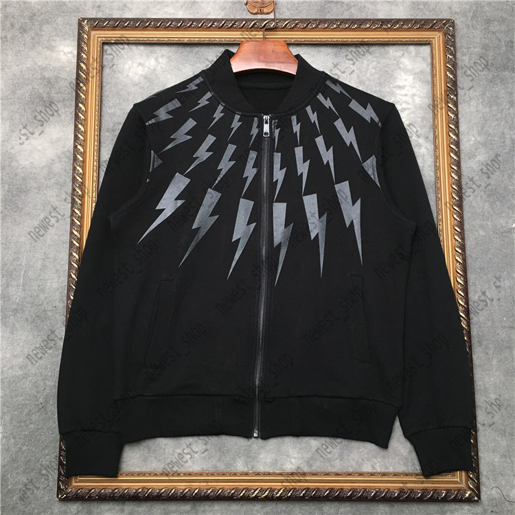 

21ss designer jackets for mens clothing Black and white contrast coats Top Quality Geometric print coat zip streetwear outwear luxury jacket TCR6, Black 2