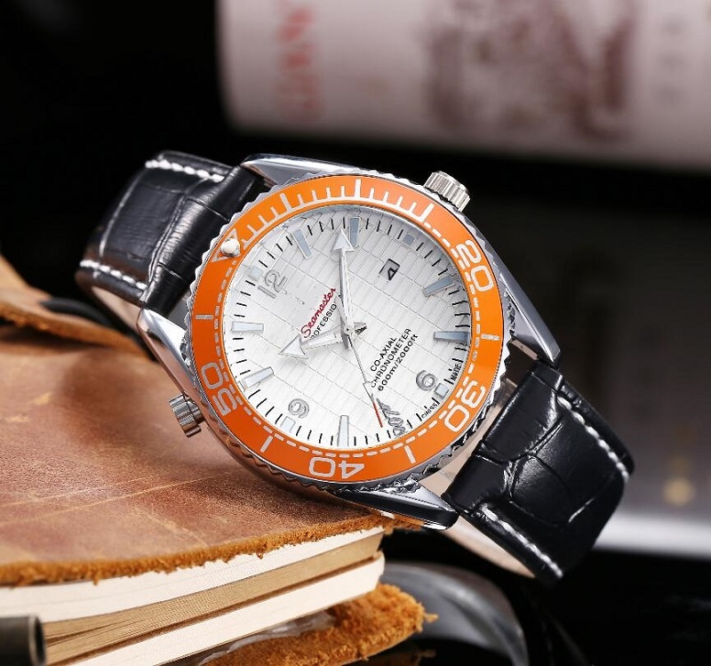 

Mens Skeleton Dial Designer Iced Out Watches Leather Men Quartz Movement montre Watch Gift Party Wristwatches Wristwatch Clock, As pic