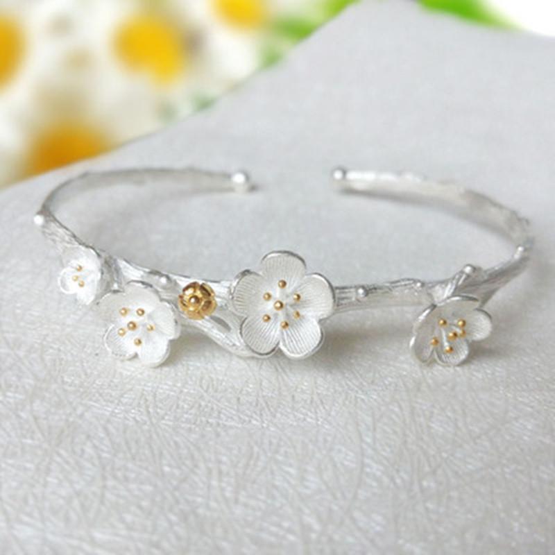 

Bangle YJ Fashion Opening Creative Plum Blossom Female Bracelet Personality Sweet Literary Cherry Jewelry Gift