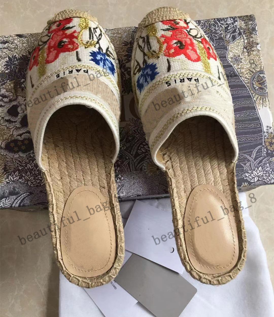 

High quality designer Slippers Summer Beach Leather Sandals Blue Red Stripes Embroidered flowers Flat Ladies Outdoor Causal Flip Flops Shoes With Box, Black