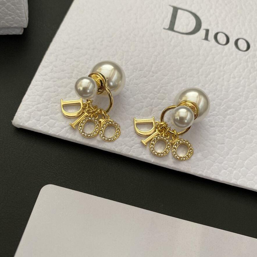 

Elegant Have stamps pearl letter diamonds dangle designer earrings stud for lady women Party wedding lovers gift engagement luxury jewelry, Silver
