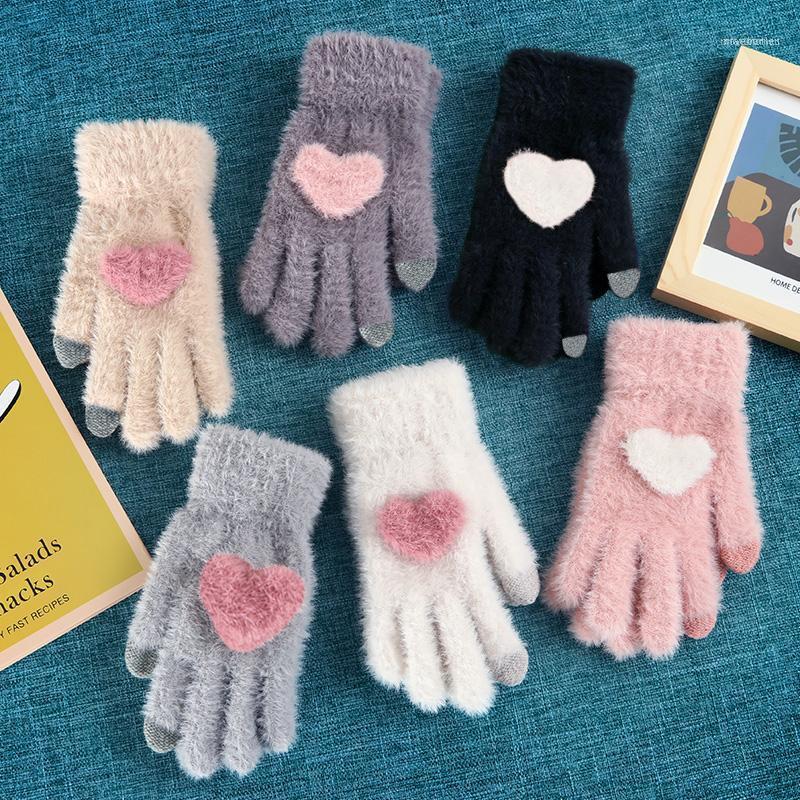 

Winter Lovely Women Knitted Gloves Soft Touch Screen Wool Keep Warm Girls' Pink Heart Mittens Gloves1