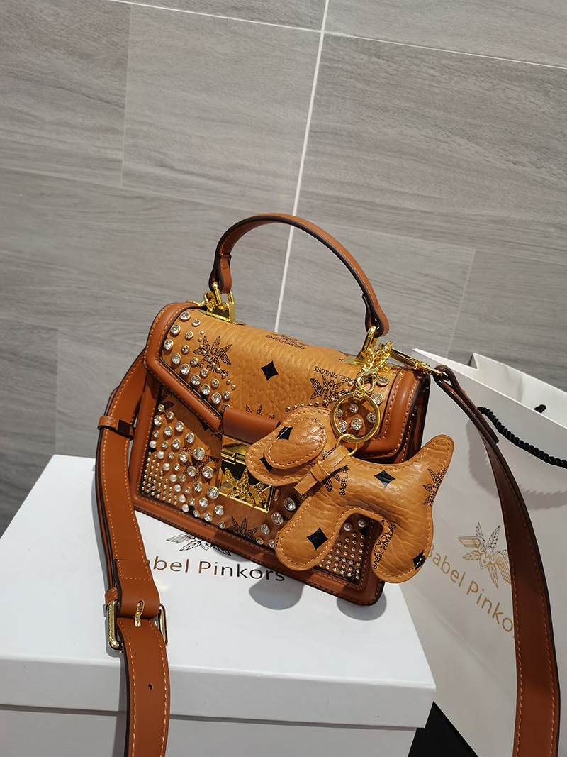 mcm kelly bolsa price