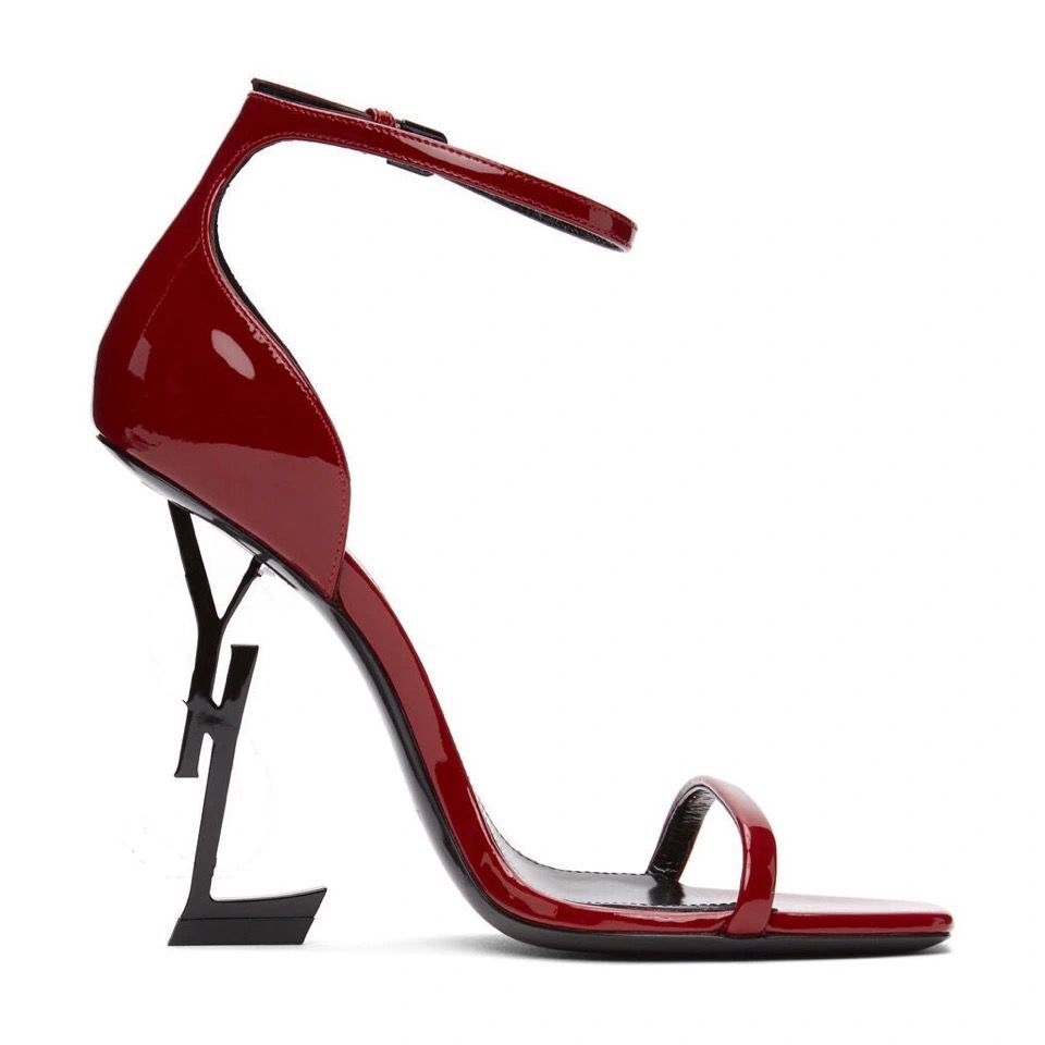 

Luxury shoes classic ladies metal buckle imported genuine leather flat beach slippers Designer woman sandals large size