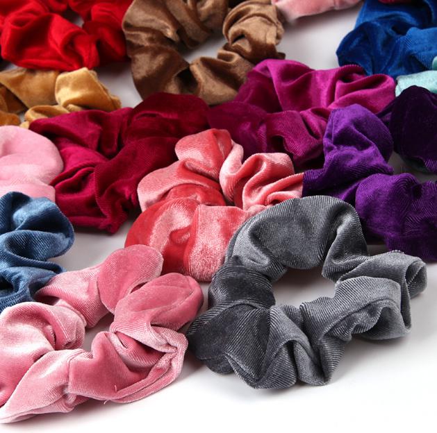 

Girl Women's big winter velvet hair Scrunchies Tie Accessories Ponytail Holder scrunchy Hair bands basic hair loop headwear, Random color