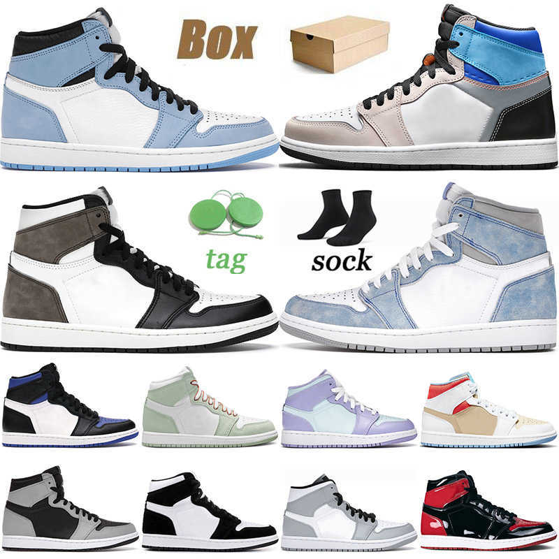 

With Box 2021 Basketball Shoes 1 1s Univeristy Blue Hyper Royal Jumpman Prototype High Dark Mocha Mens Women Trainers Sneakers 36 -46