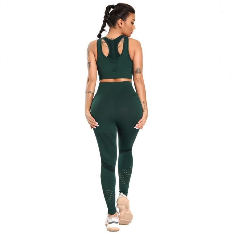 

Yoga Outfit Stripe Seamless Sport Set Women Fitness Hollow Out Bra High Waist Push Up Leggings Sportsuit Workout Gym Clothes, Black shorts