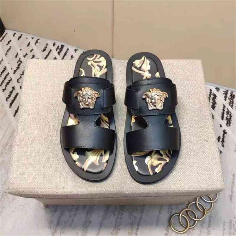 

Summer New Style Men Slippers Printed Antiskid Casual Flip Flop Clip Foot Wear Beach Sandal, Black