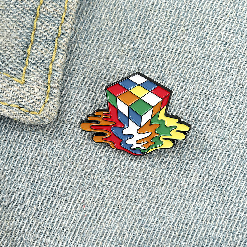 

European Toy Rubik's Cube Cowboy Brooches Alloy Colorful Collar Accessories Badge Geometric Paint Bags Clothes Pins Wholesale