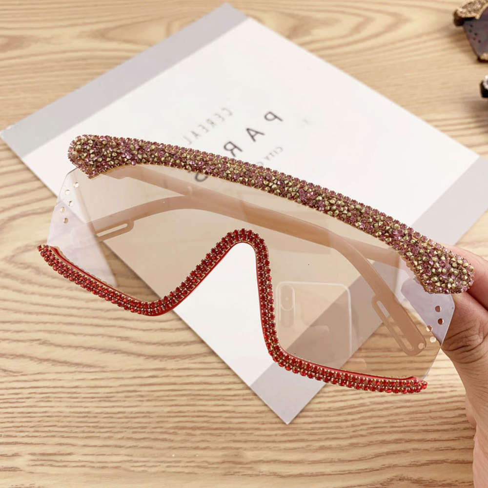 

Highend accessories New Fashion One Piece Lens Fancy Frame Rhintone Sunglass Women Sun Glass, Black