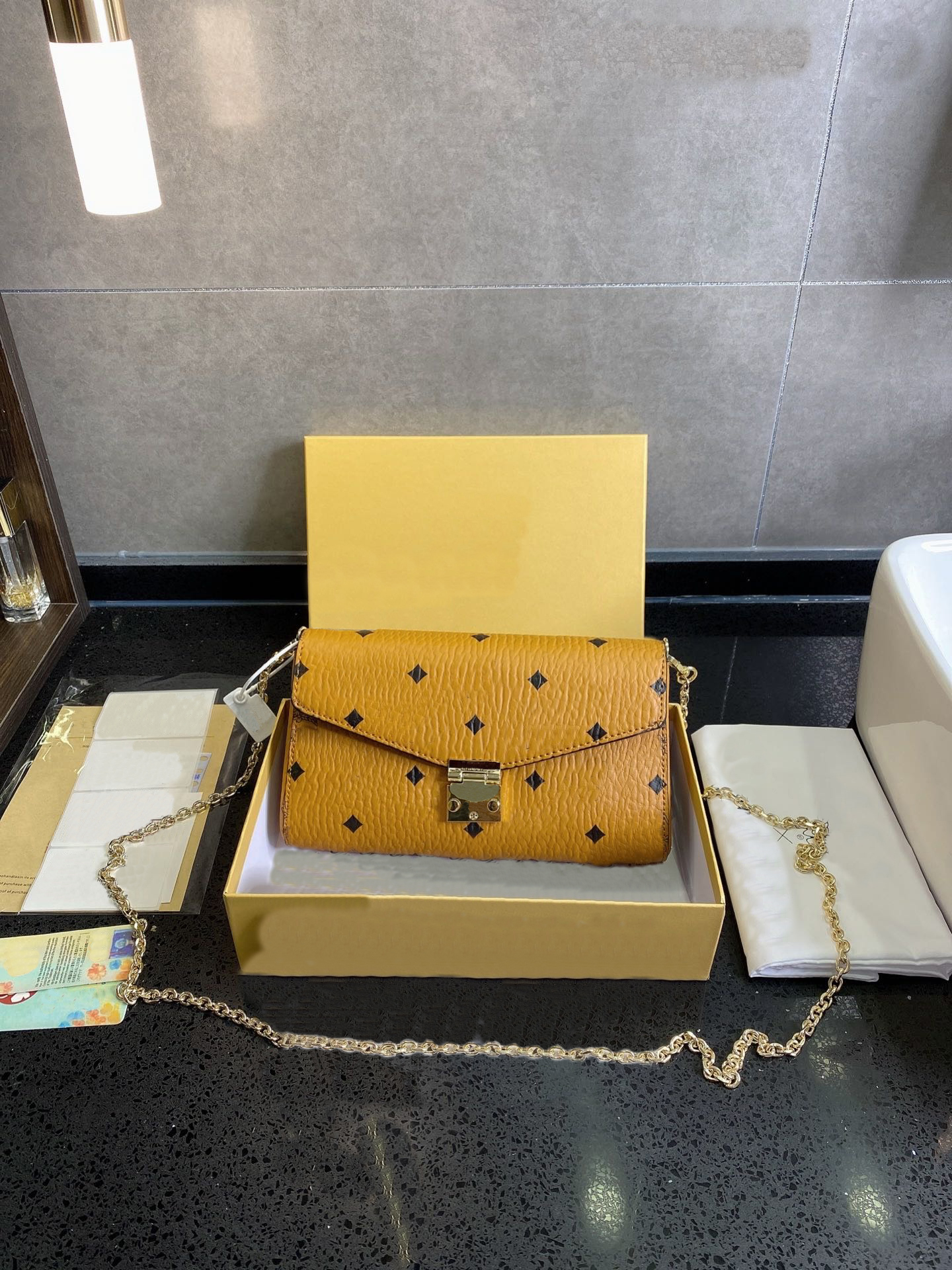 

Designer Luxury Shoulder Bags Handbags Fashion Women Messenger Chain Bag Crossbody High Quality Purse Clutch Gift Box Packaging #76