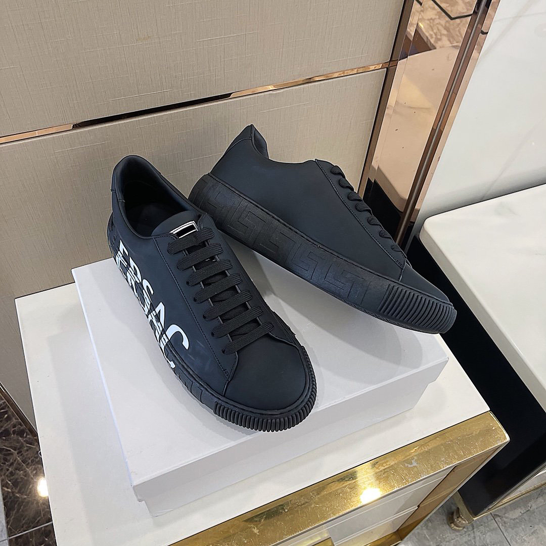 

2021ss High quality shoes casual leather social luxury driving brand adult dress designer loafers embroidery fashion for men with box Size38-46, As picuter 1